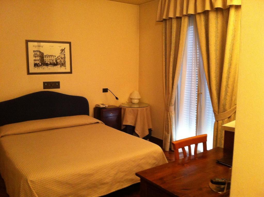 Hotel Il Cigno Perugia Cameră foto